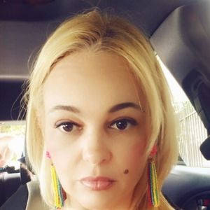 Meet your Posher, Juliet